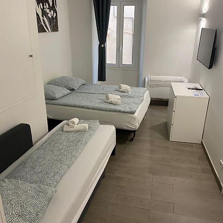 Renovated Studio In The Heart Of The Old Town 멍똥 외부 사진