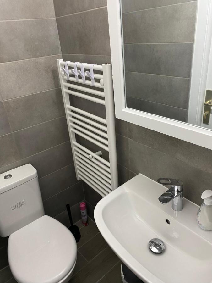 Renovated Studio In The Heart Of The Old Town 멍똥 외부 사진